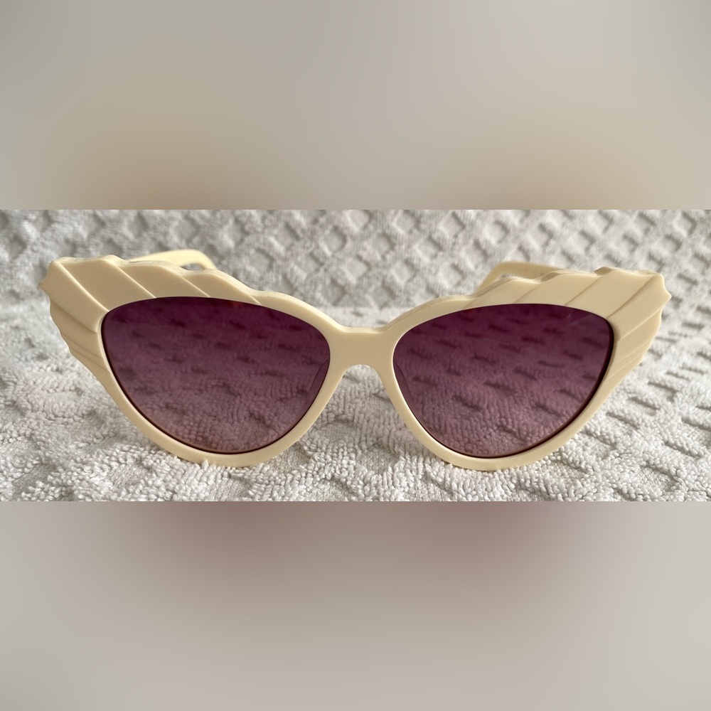 Preen by Thornton Bregazzi Phillipa Cat Eye Sunglasses Ivory Pink Lenses $380 - Picture 3 of 16